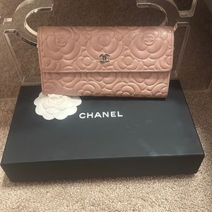 Chanel wallet